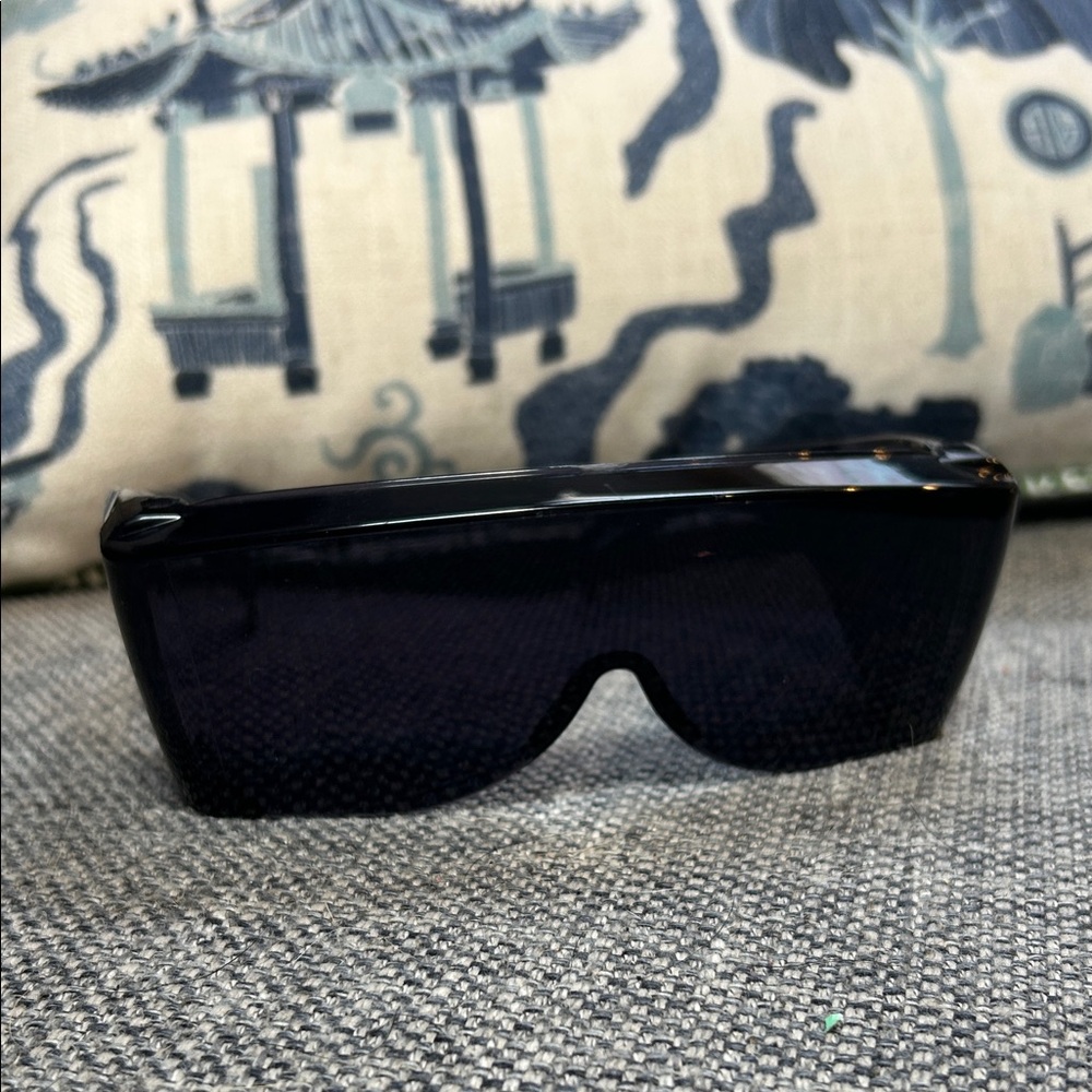 Stylish Black Cover Up Blue Blocker Sunglasses
